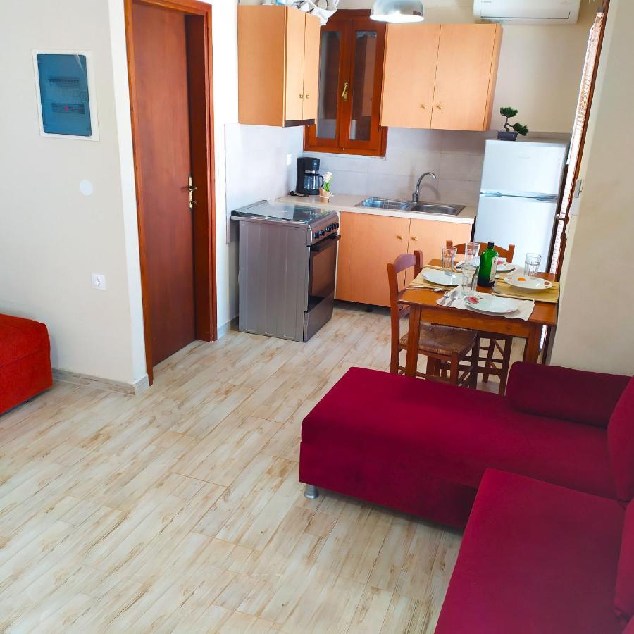 לפוקסטרו Villa Leonidas Greecefiloxenia מראה חיצוני תמונה