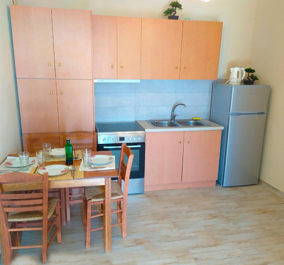 לפוקסטרו Villa Leonidas Greecefiloxenia מראה חיצוני תמונה